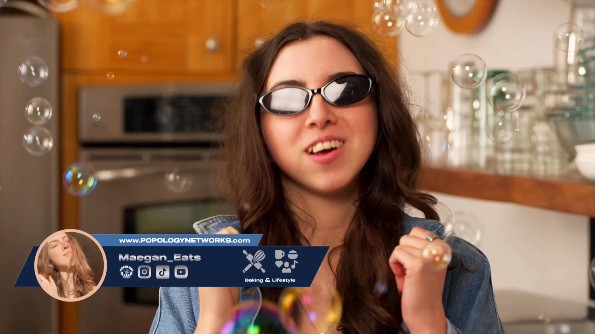 Maegan Eats Introduces Elvis