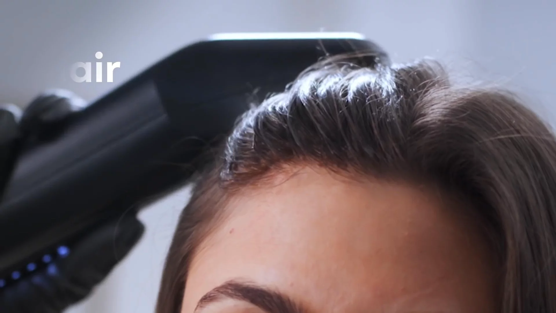 The At-Home Haircolor Experience, Reinvented. Introducing Colorsonic by L'Oréal.